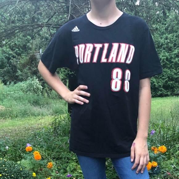 🛍$1 Add-on Item!🛍 Adidas T-shirt - size Large - Picture 1 of 6